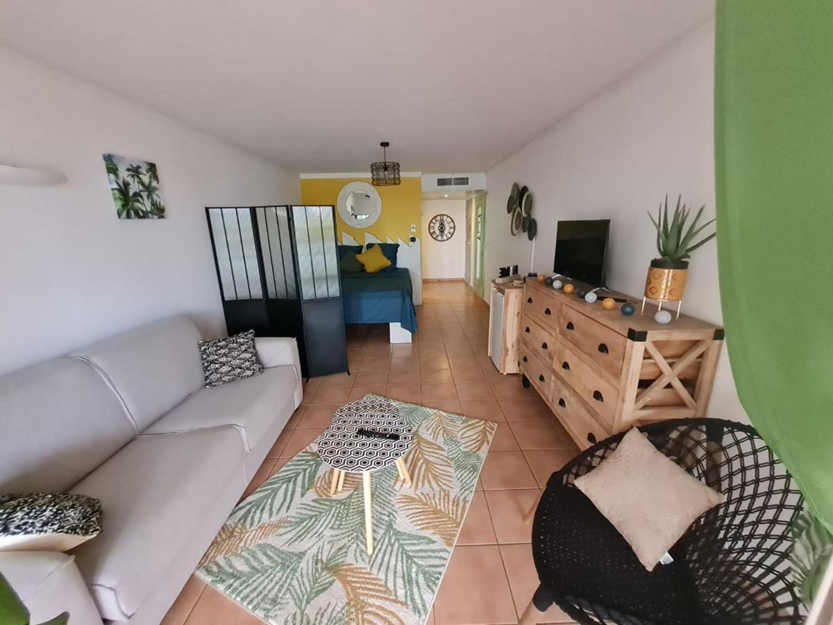 Studio Cosy, Vue Sur Mer Villages Vacances Sainte Anne Cheques Vacances Acceptes Dış mekan fotoğraf