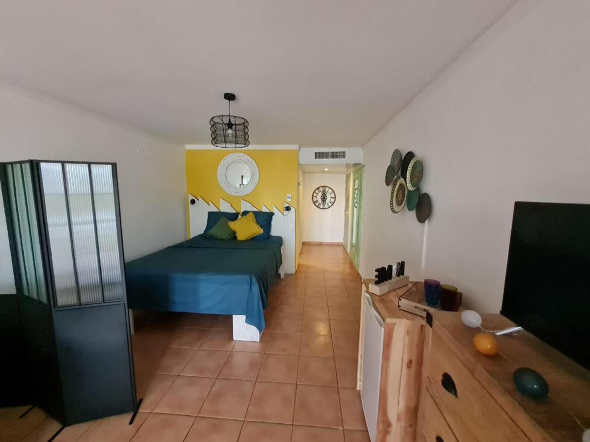 Studio Cosy, Vue Sur Mer Villages Vacances Sainte Anne Cheques Vacances Acceptes Dış mekan fotoğraf